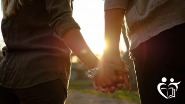 Oración para que el amor no se acabe