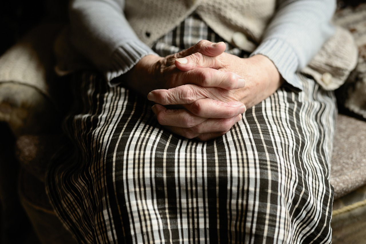 Diálogo con lo sagrado: oraciones poderosas para cada desafío de la vida