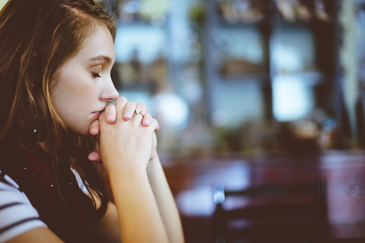 Intercessory Prayers: How to Pray for Others Effectively