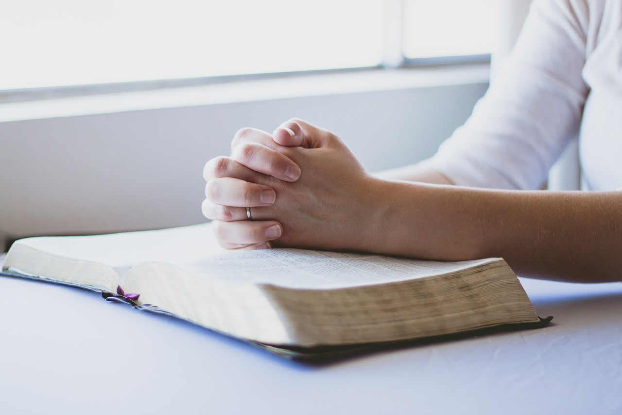 Walking by Faith, Not by Sight: Overcoming Obstacles with Spiritual Determination