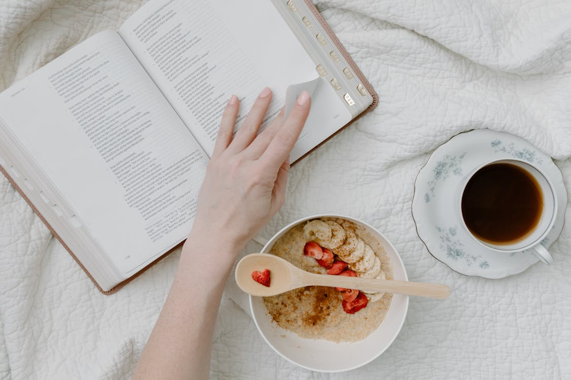 Coffee with God the Father: Learn more about the book of divine messages